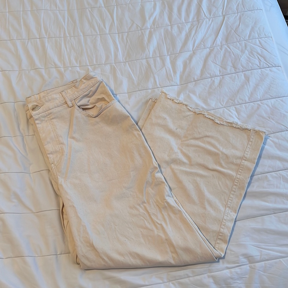 Beige jeans